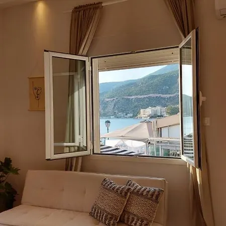 Onar Beachfront Residence, Loutraki Exterior foto
